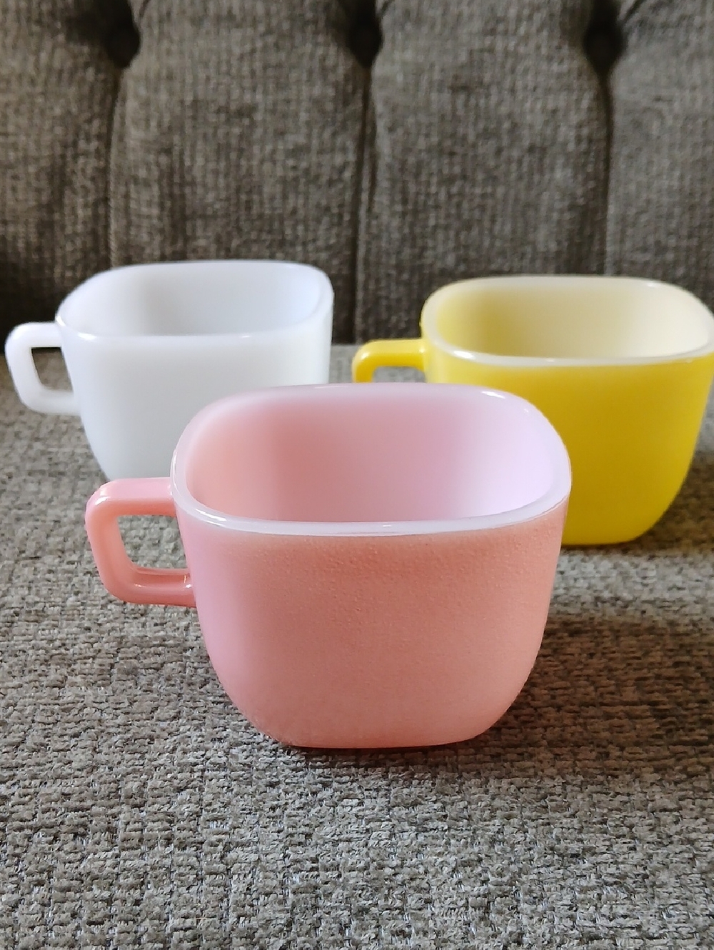 🌸Glassbake J2265 Square Mug Trio